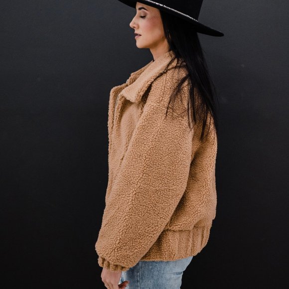 Zip Up Dropped Shoulder Teddy Jacket with Pockets - Picture 2 of 5